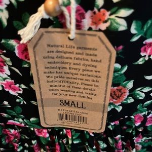 Natural life black floral sundress with adjustable straps. New with tags.